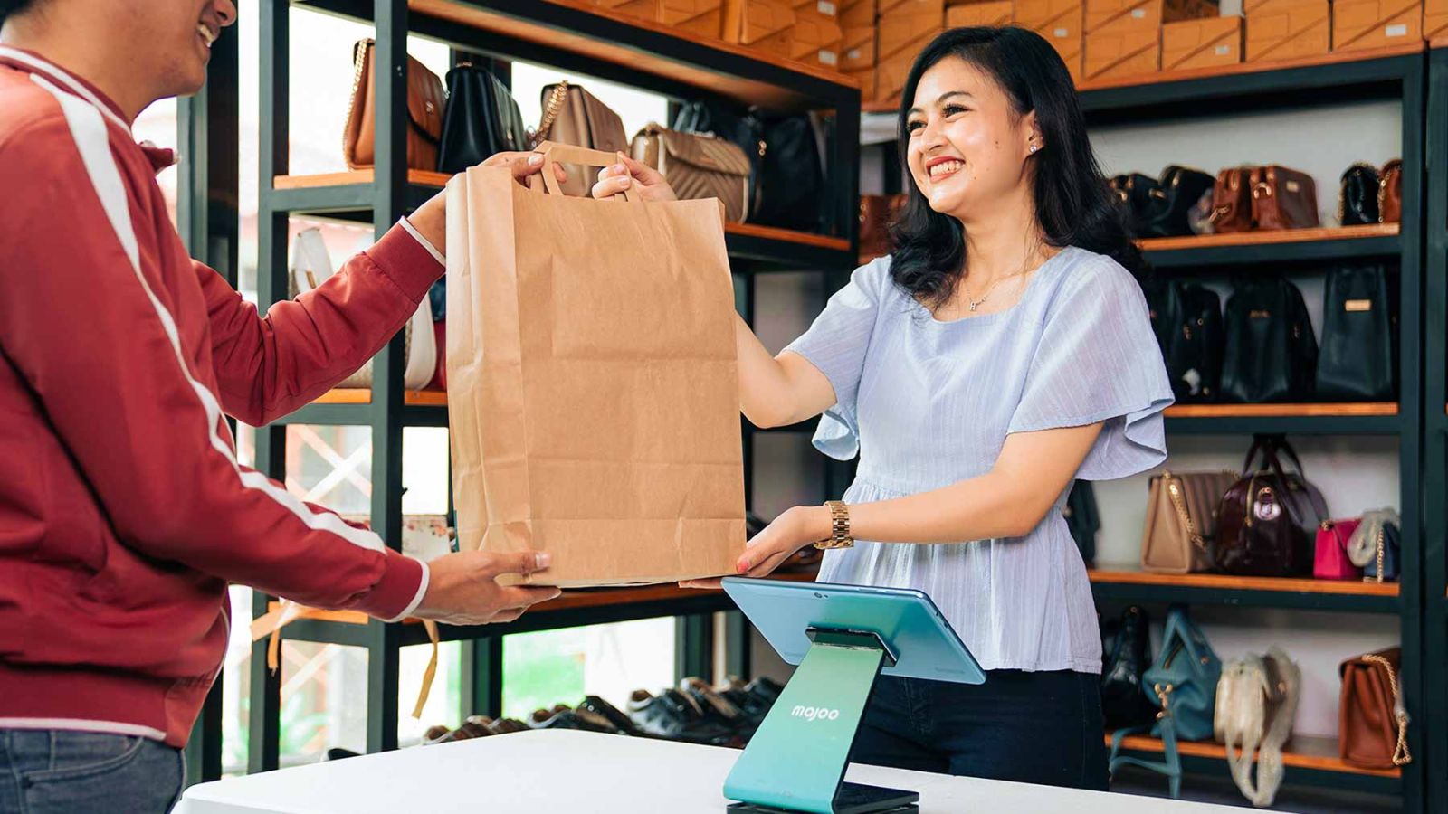 Alfaoz Store: Solusi Retail Terbaik di Cilacap